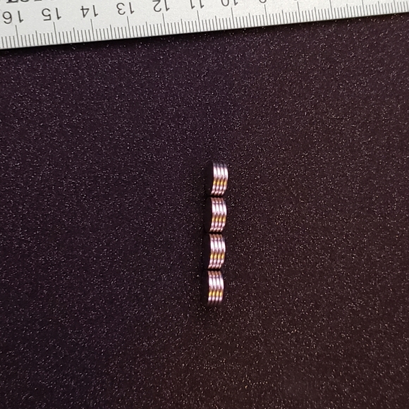 Super tiny super strong magnets x16 - Picture 7 of 9